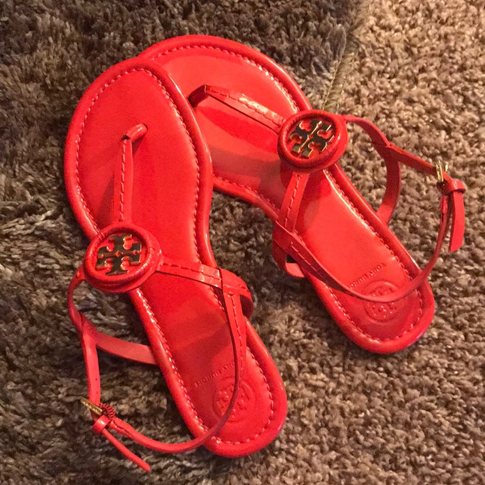 Bright Promander leather; Never worn; New